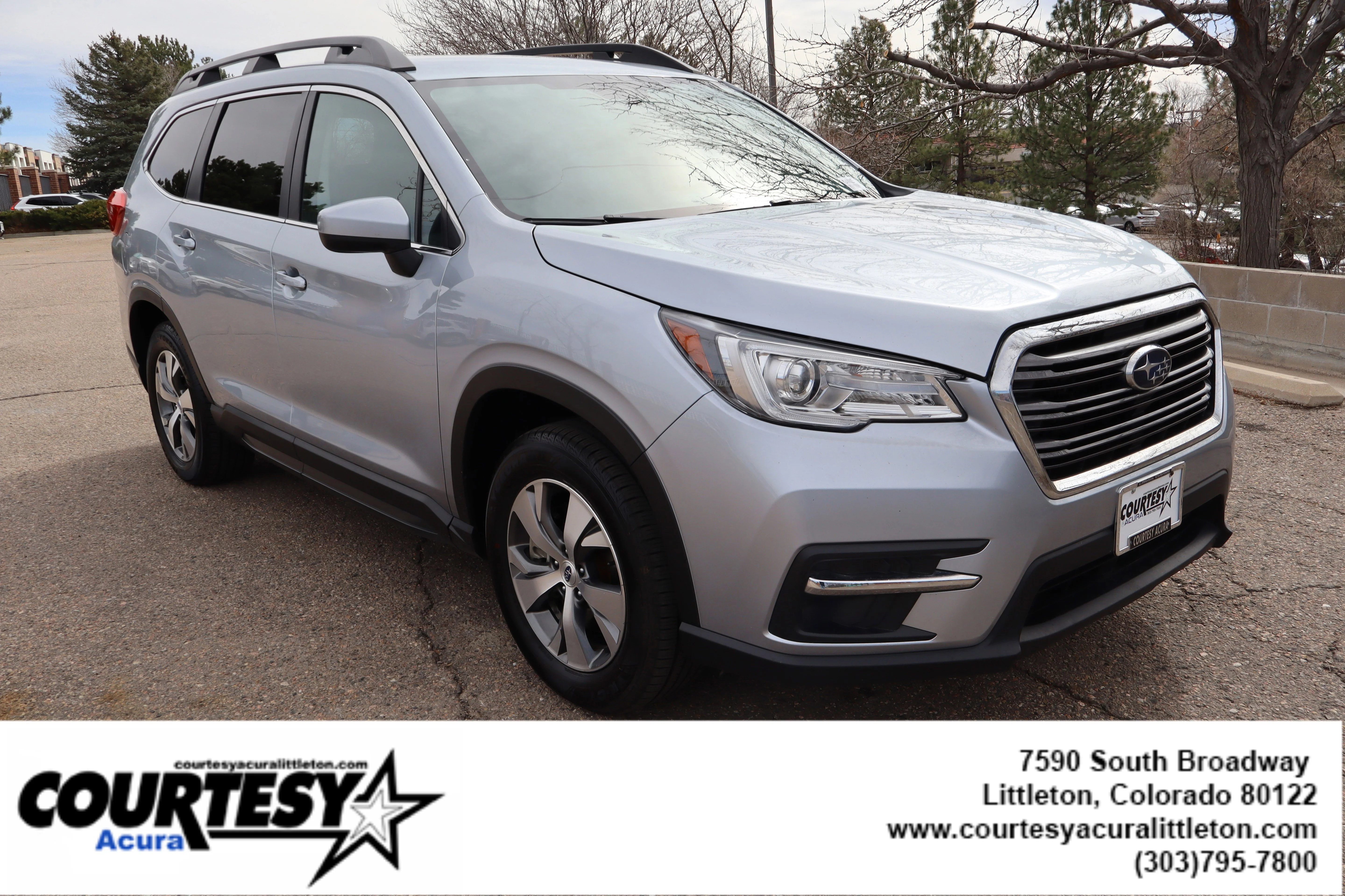 Used 2021 Ice Silver Metallic Subaru Premium image 8