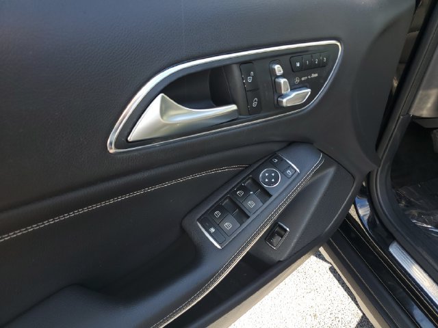 Used 2019  Mercedes-Benz GLA 250 image 10
