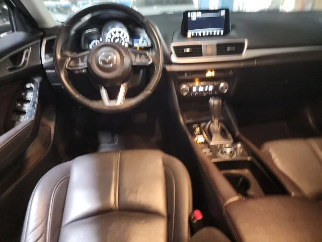 Used 2018 White Mazda Touring image 5
