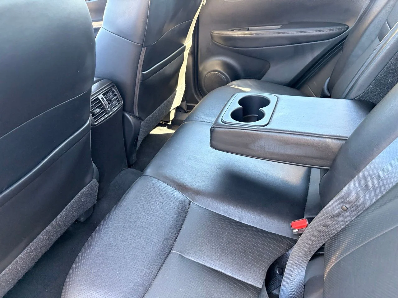 Used 2022 Gun Metallic Nissan SL image 14