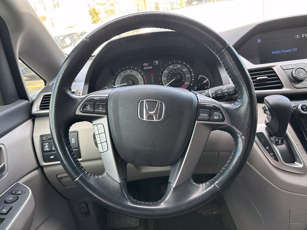 Used 2014 Modern Steel Metallic Honda EX-L image 14