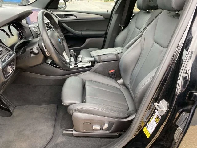 Used 2020 Black BMW sDrive30i image 11