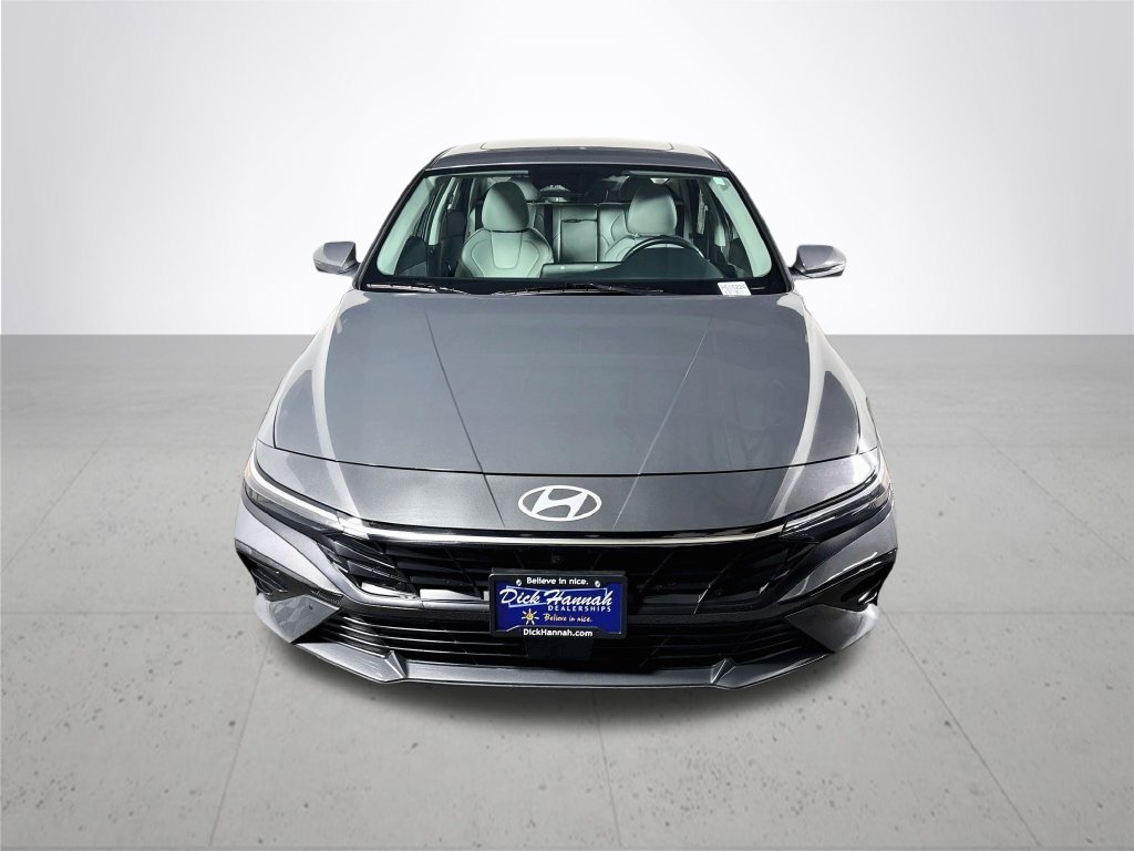 Used 2024 Gray Hyundai Limited image 3