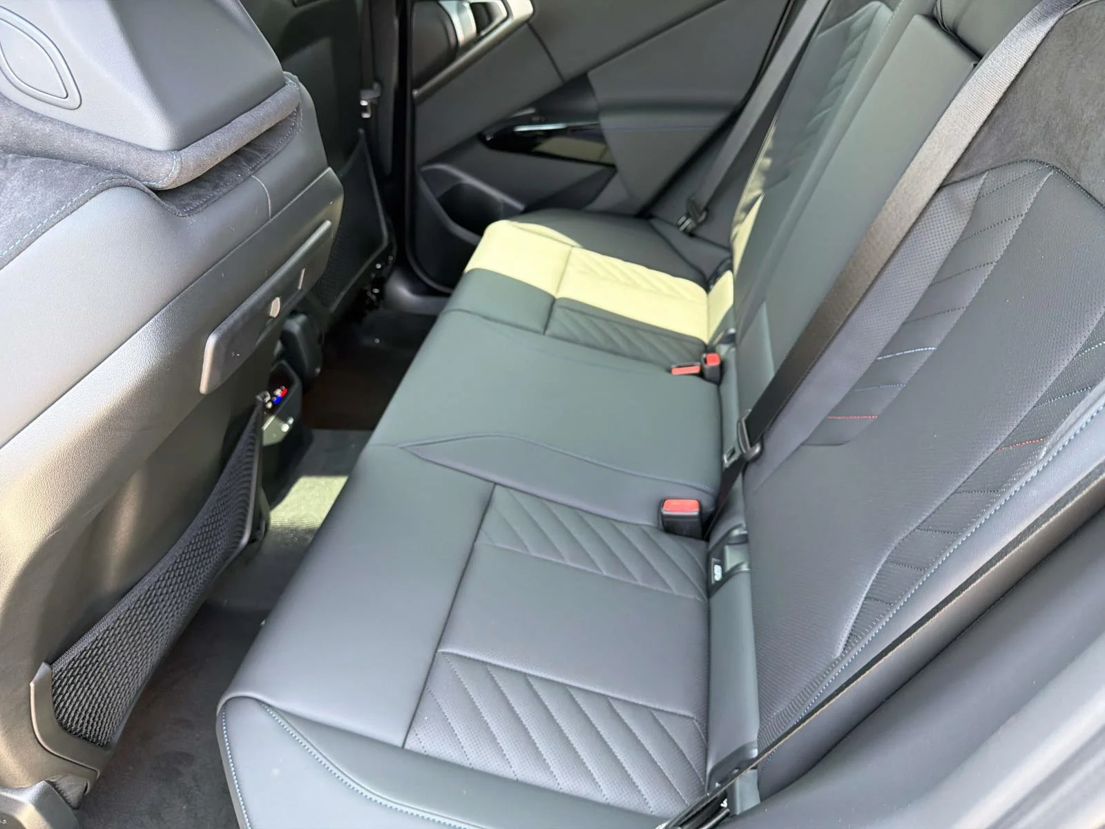 New 2026 Frozen Deep Grey BMW 30 xDrive Sports Activity Vehicle image 10