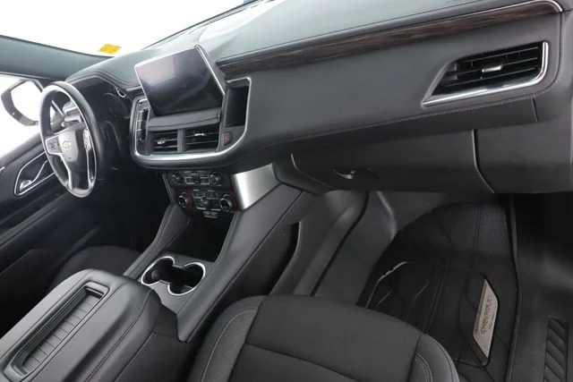Used 2021 Black Chevrolet LS image 28