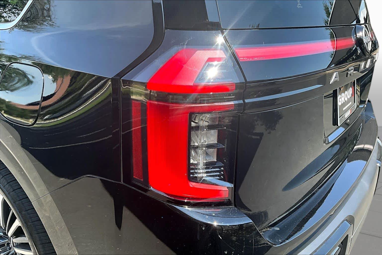 New 2026 Super Black Nissan Platinum Reserve image 14