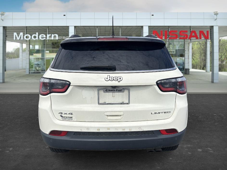 Used 2018 White Clearcoat Jeep Limited image 4