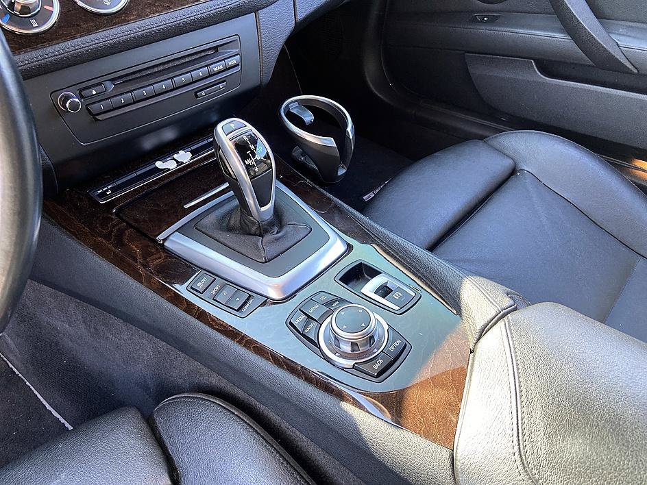 Used 2013 Black Sapphire Metallic BMW sDrive35is image 14