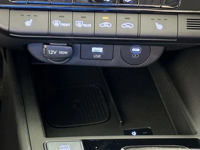 New 2026 Hyundai ELANTRA Limited