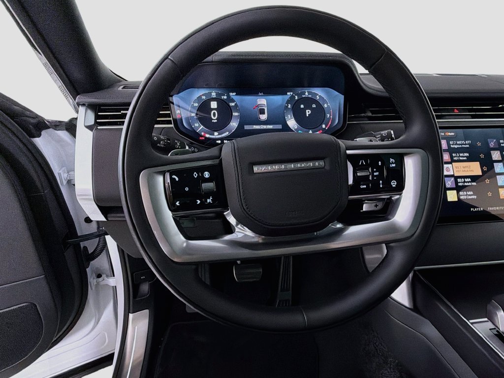 New 2027 Fuji White Land Rover SE image 11