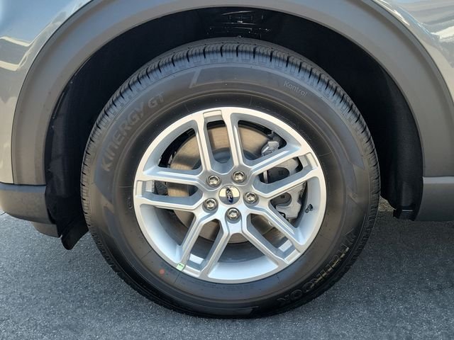 New 2026 Carbonized Gray Metallic Ford Active image 25