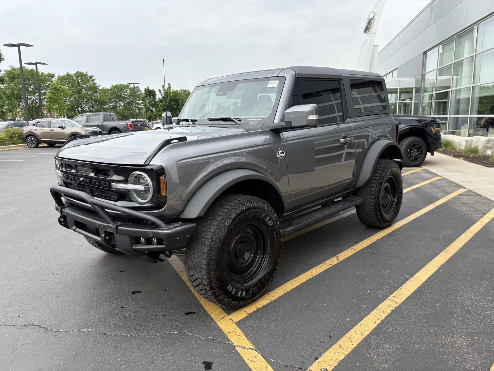 Used 2023 Carbonized Gray Ford Outer Banks Advanced image 3