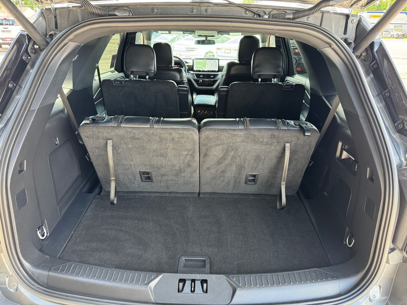 Used 2026 Gray Metallic Ford ST-Line image 9