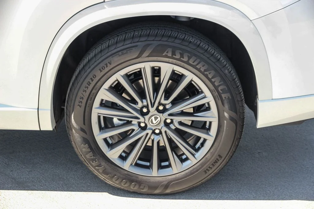 Certified Used 2024 Beige Lexus 350 image 12