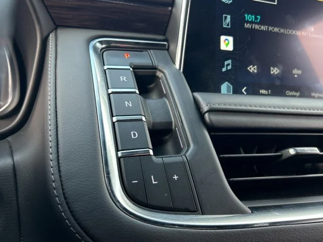 Used 2022 Summit White Chevrolet Z71 image 52