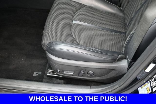 Used 2019 Black Kia S image 13