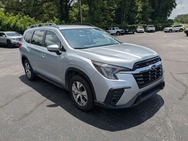 Used 2025 Ice Silver Metallic Subaru Premium image 5