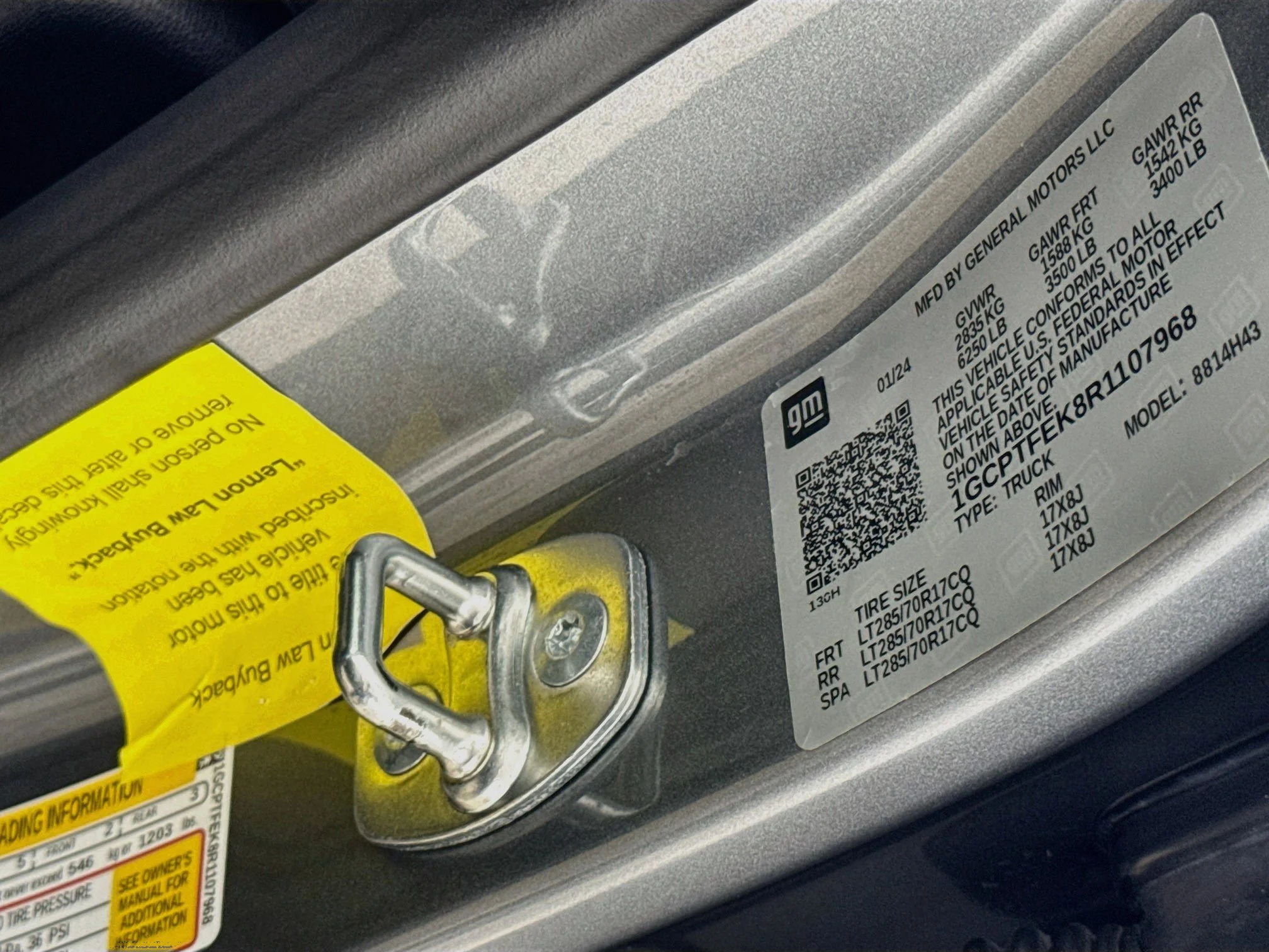 Used 2024 Sterling Gray Metallic Chevrolet ZR2 image 34