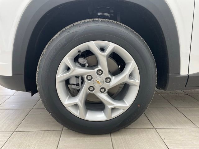 2026 Chevrolet Trax LS - Photo 7