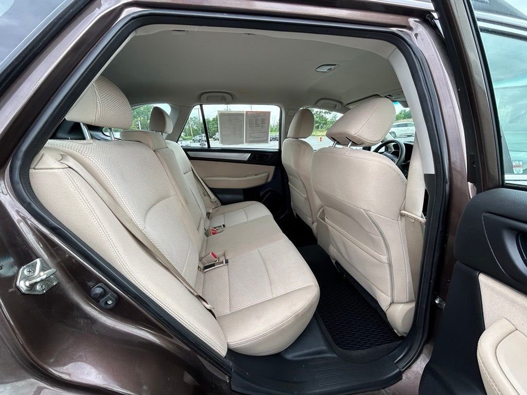 Used 2019 Brown Subaru 2.5i image 41