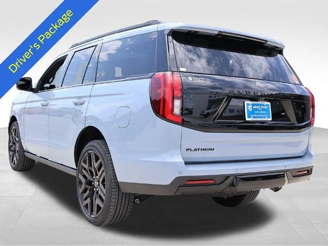 New 2027 Glacier Gray Metallic Tri-Coat Ford Platinum image 3