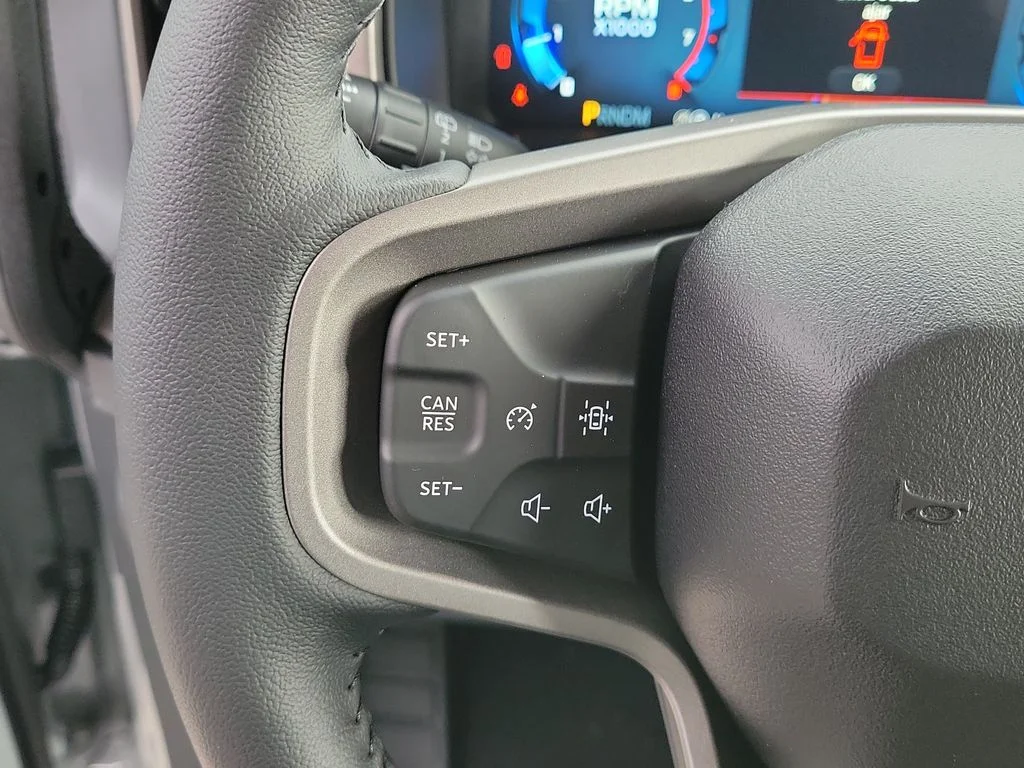 New 2026 Avalanche Gray Ford Outer Banks® image 15