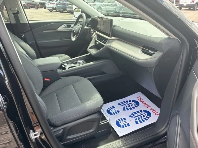 New 2026 Agate Black Metallic Ford Active image 29