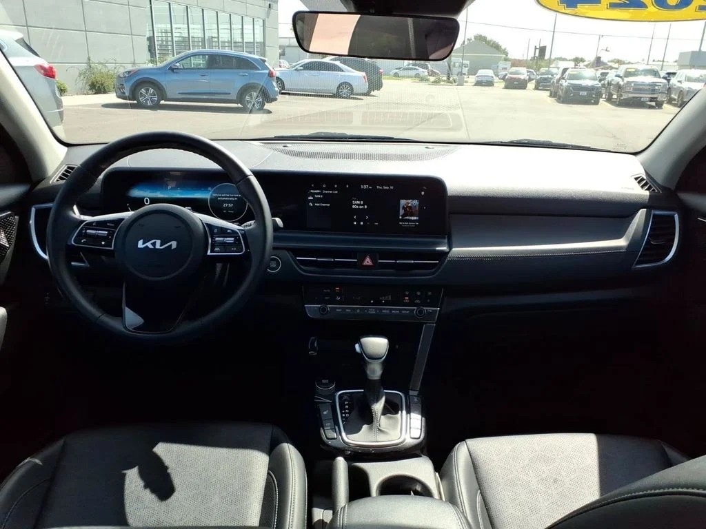 Used 2024 Blue Kia EX image 14