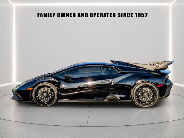 Used 2023 Black Lamborghini Base image 4