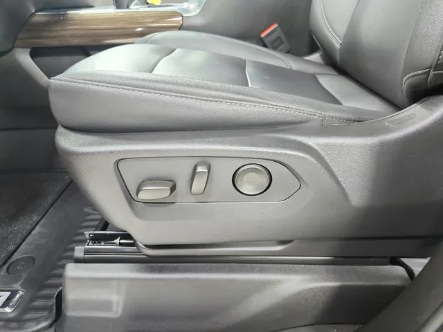 Used 2024 Black Chevrolet RST image 20