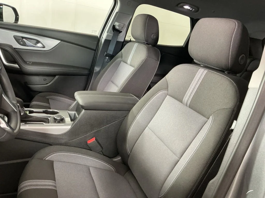 New 2026 Gray Chevrolet LT image 4