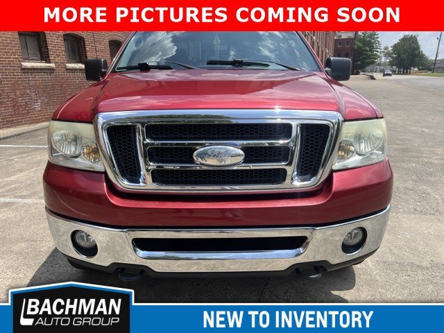 Used 2008 Bright Red Ford XLT image 3