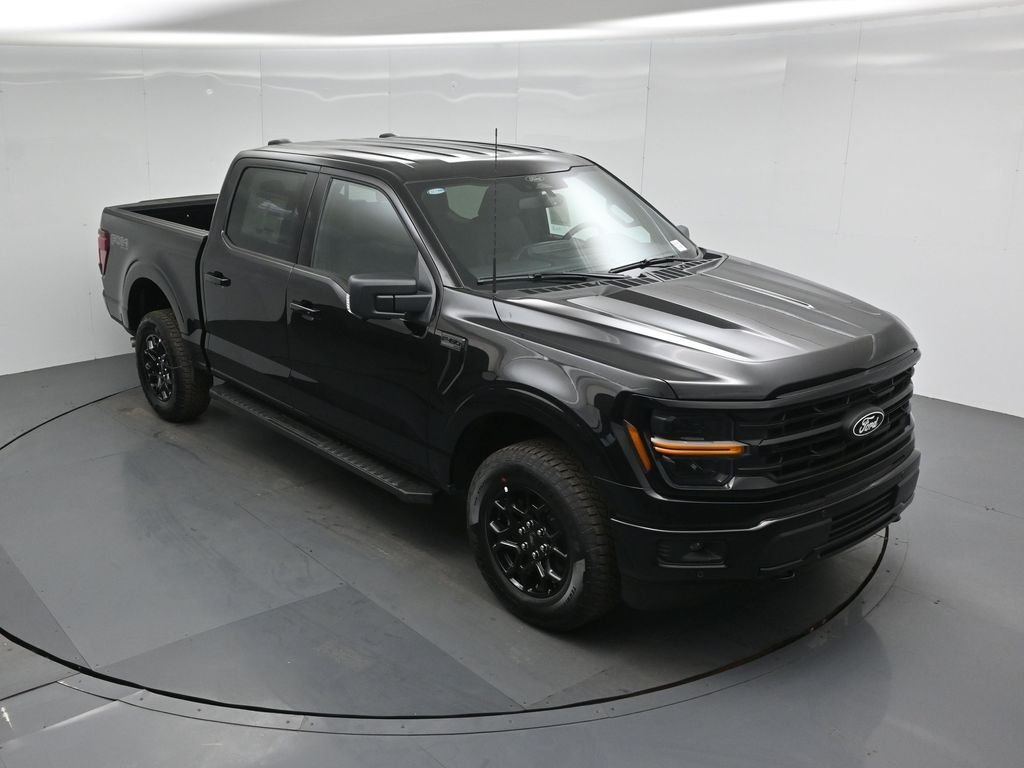 New 2026 Agate Black Metallic Ford XLT image 36
