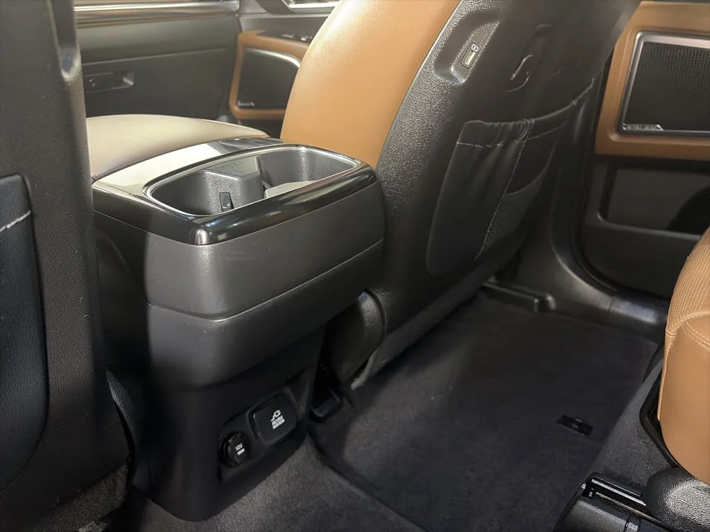 Used 2022 Silver Kia SX image 15