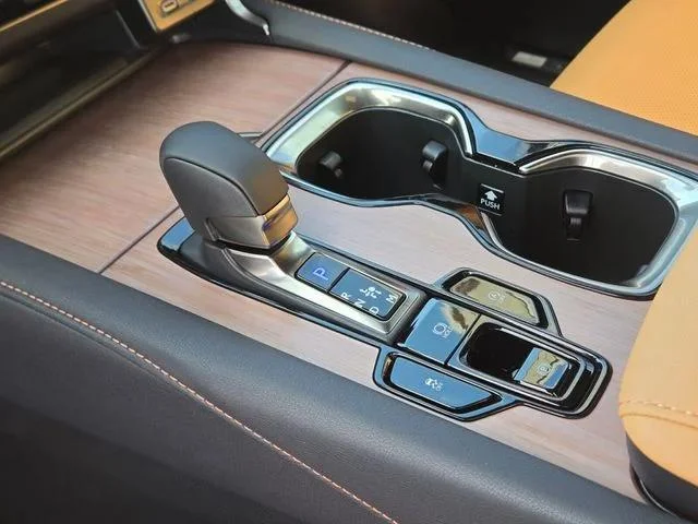 New 2026 Caviar Lexus PREMIUM image 21