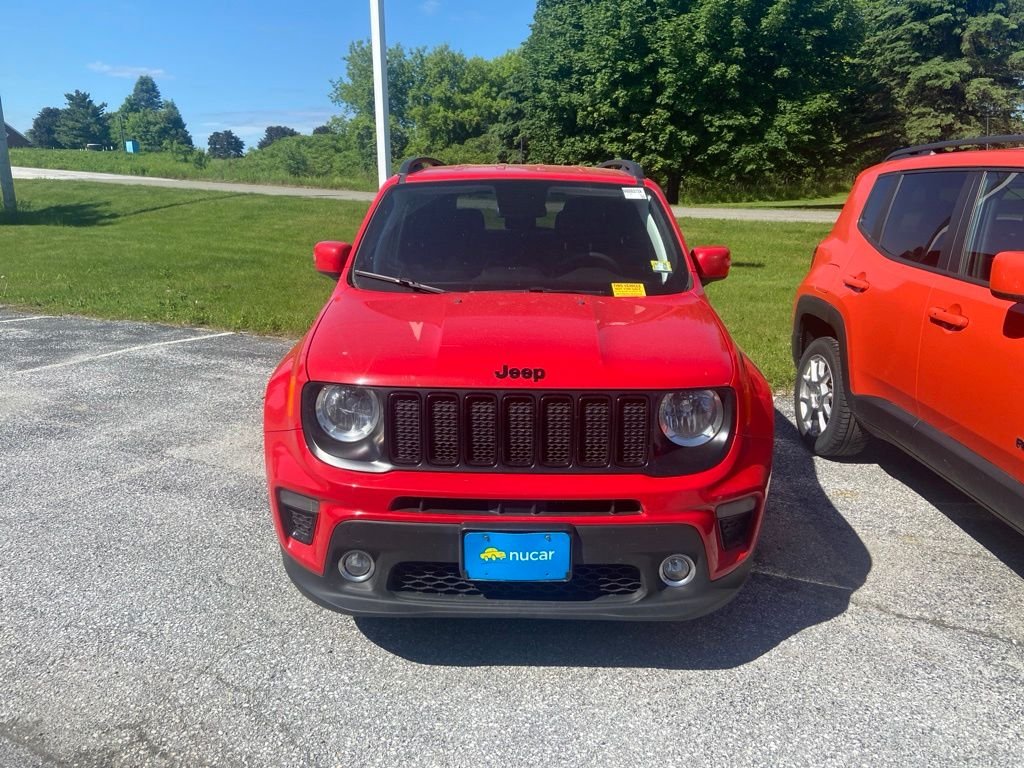 Used 2019 Colorado Red Clearcoat Jeep Latitude image 2