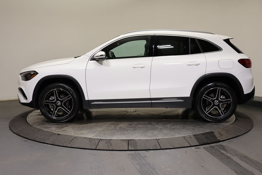 Certified Used 2026 Polar White Mercedes-Benz GLA 250 image 4