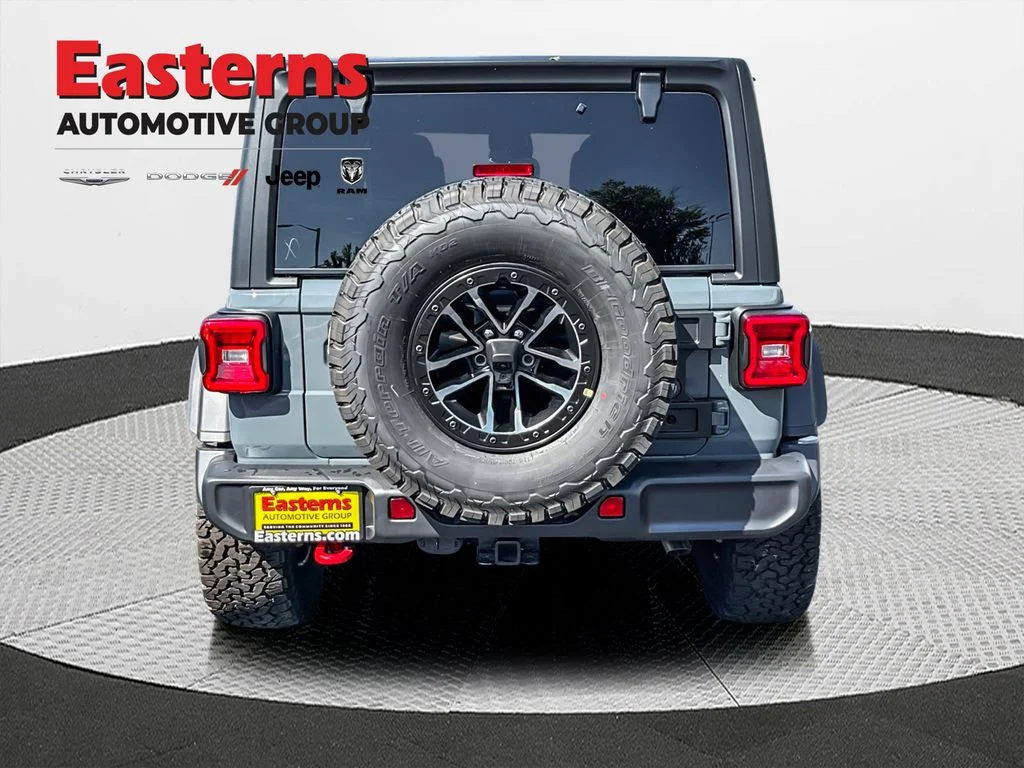 New 2026 Anvil Clear-Coat Exterior Paint Jeep Rubicon image 6