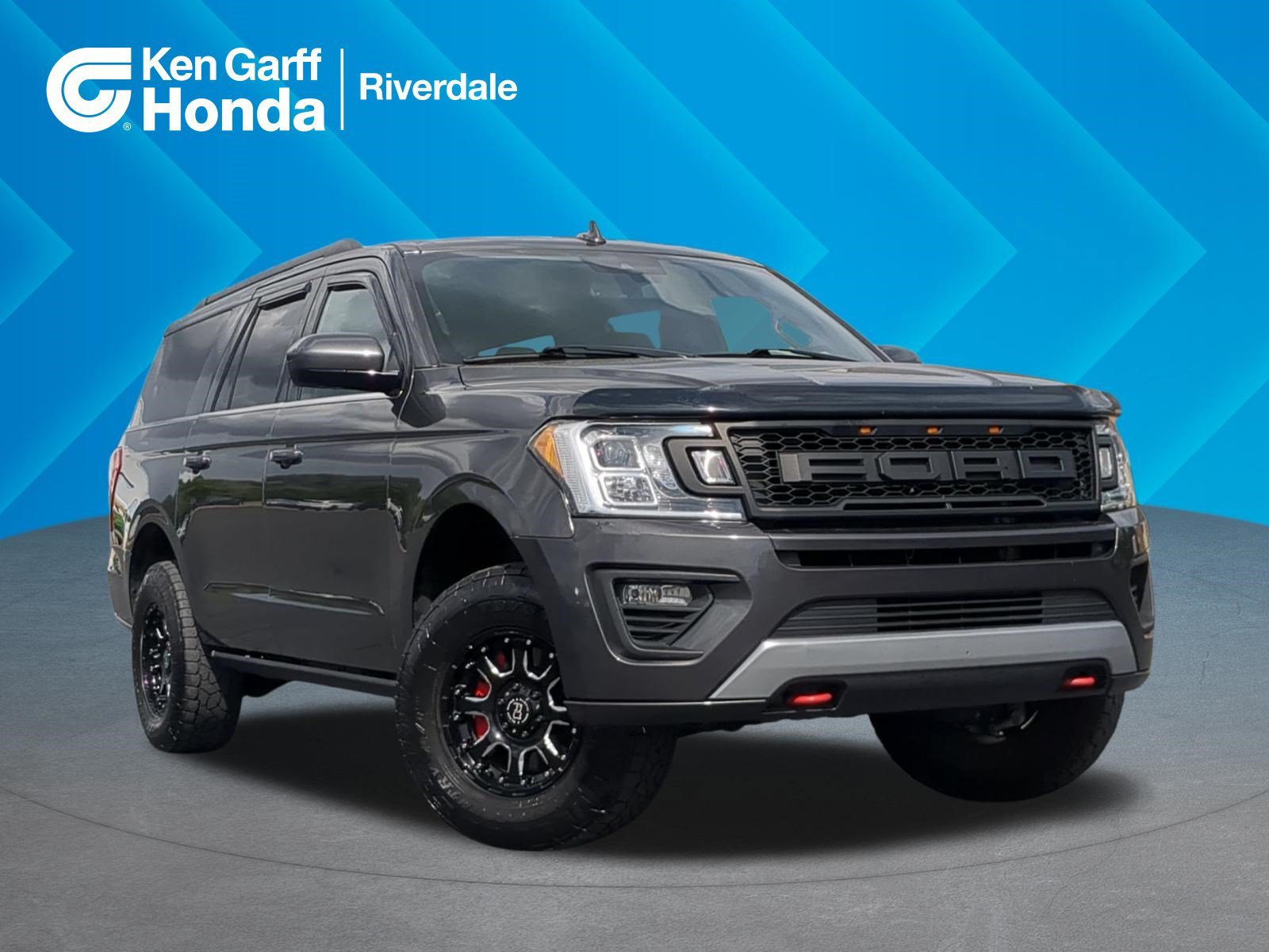 Used 2020 Magnetic Metallic Ford XLT image 1