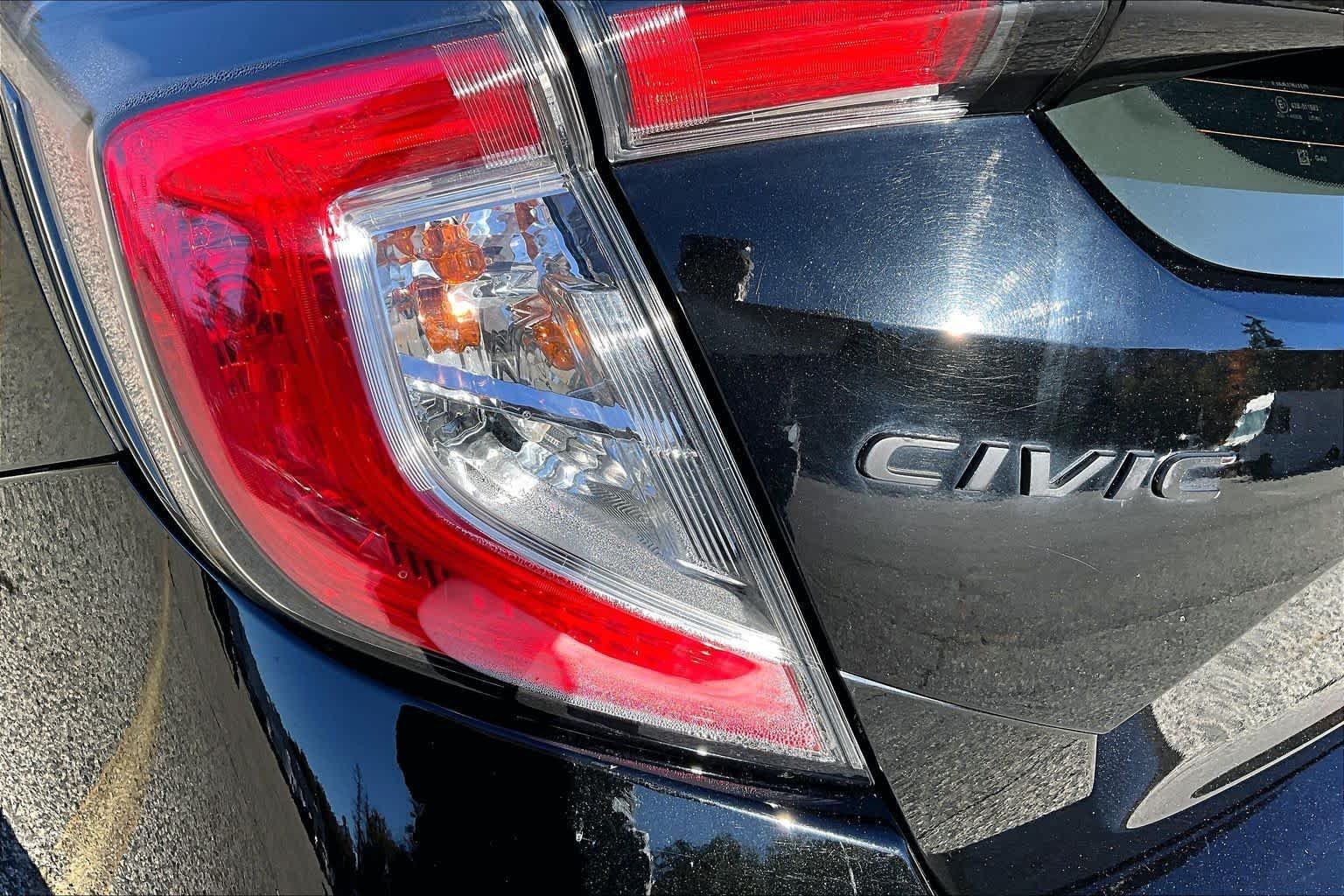 Used 2018 Crystal Black Pearl Honda EX image 28