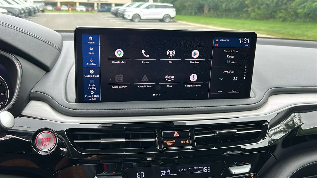 Used 2025  Acura Technology Package image 16