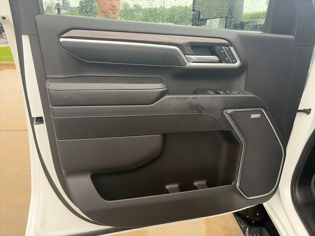 2025 Chevrolet Silverado 2500HD LTZ - Photo 27