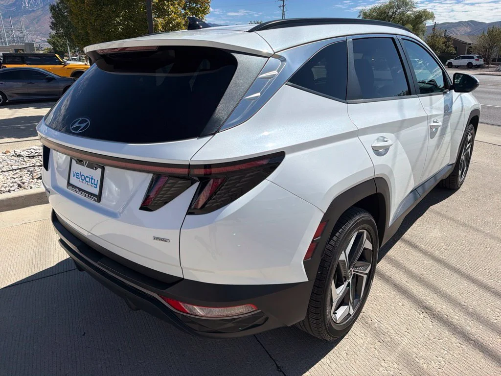 Used 2022 Gray Hyundai SEL image 7