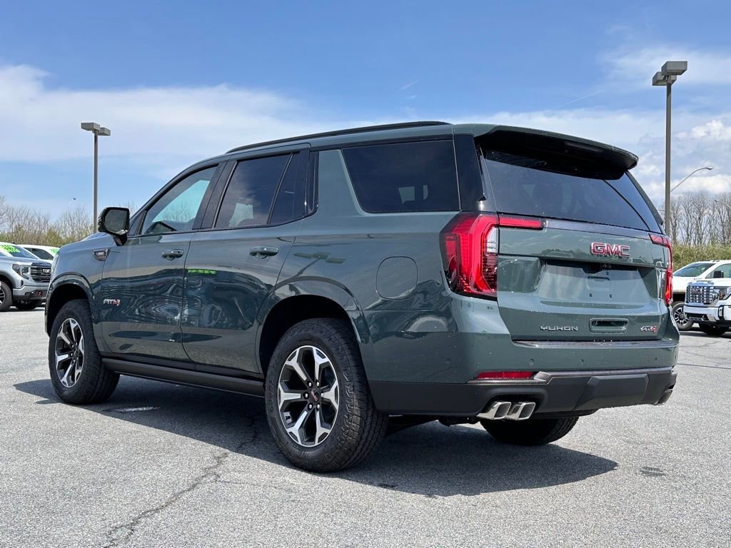2026 GMC Yukon AT4 Ultimate - Photo 8