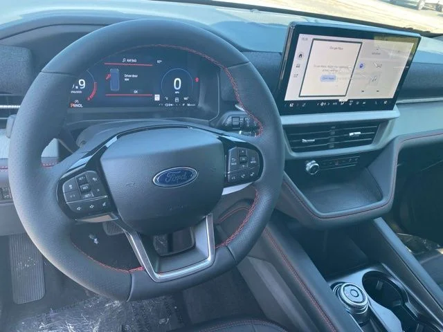 New 2026 Space White Metallic Ford ST-Line image 15