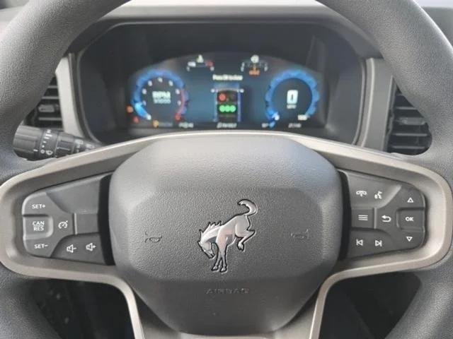 2025 Ford Bronco 4-Door Base - Photo 24