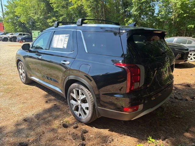 Used 2021 Black Hyundai SEL image 12