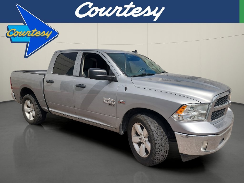 Used 2022 Silver Ram Tradesman image 1