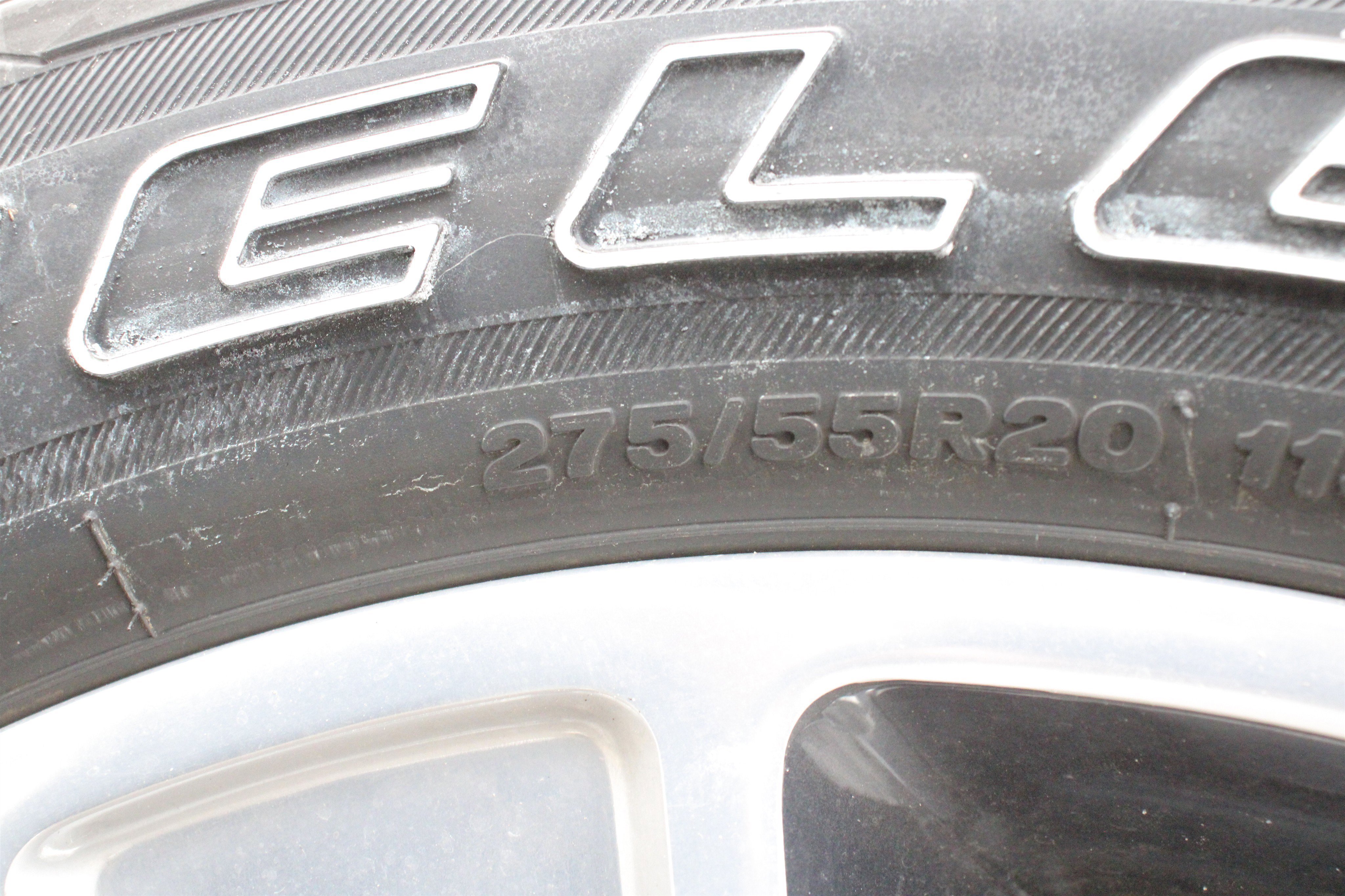 New 2026 Diamond Black Crystal Pearl-Coat Exterior Paint RAM Express image 39