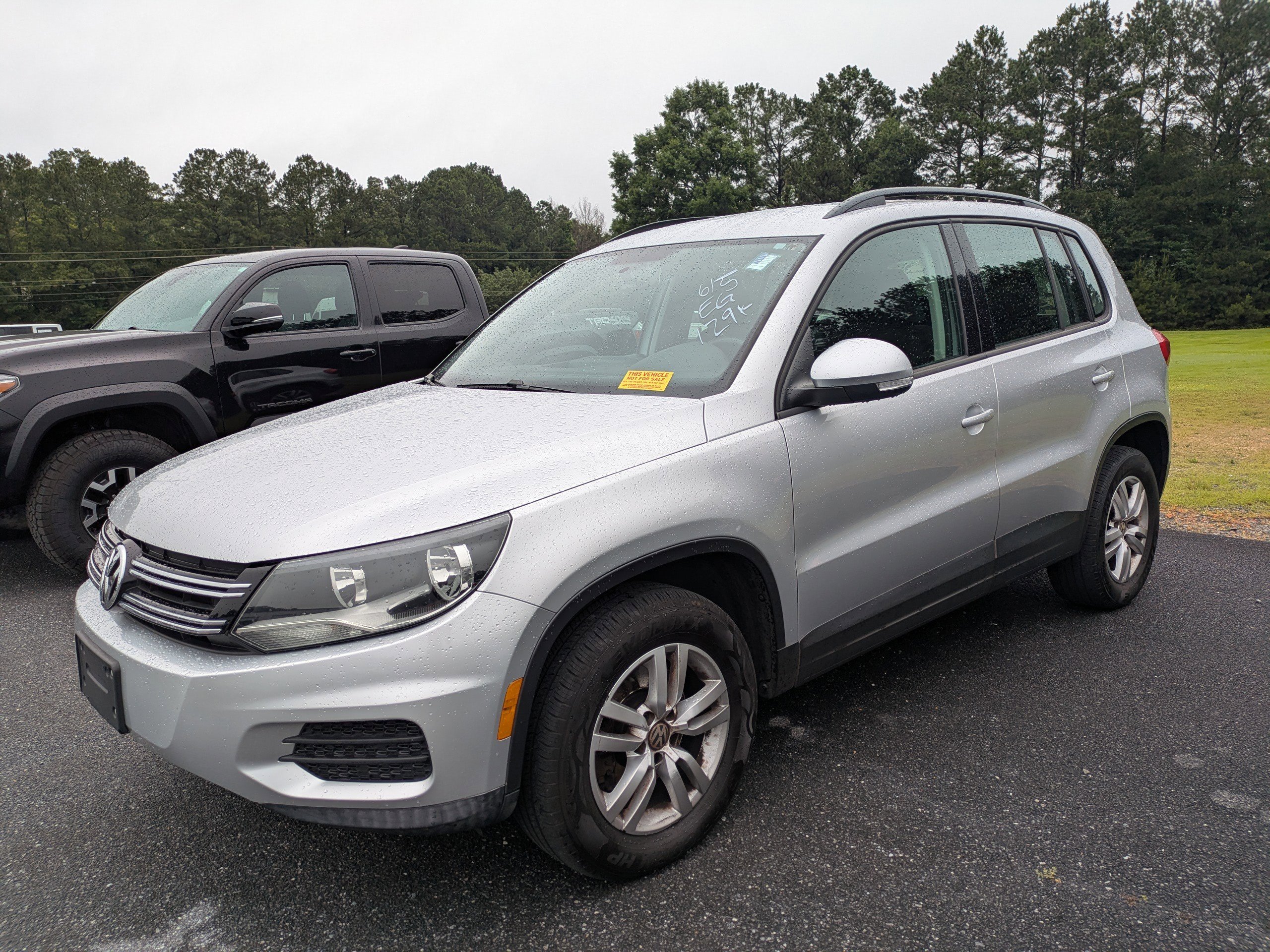 Used 2015 Reflex Silver Metallic Volkswagen S image 2
